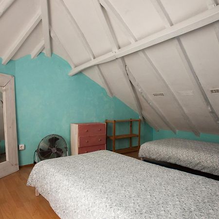 Ericeira Surf Camp Hostel Room photo