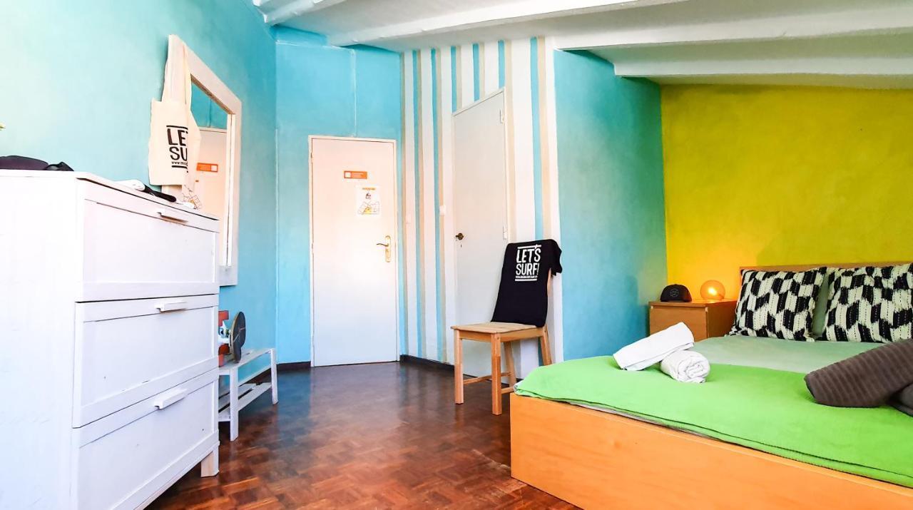 Ericeira Surf Camp Hostel Exterior photo