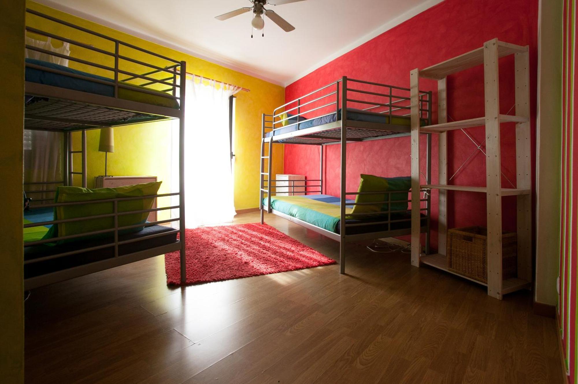 Ericeira Surf Camp Hostel Room photo