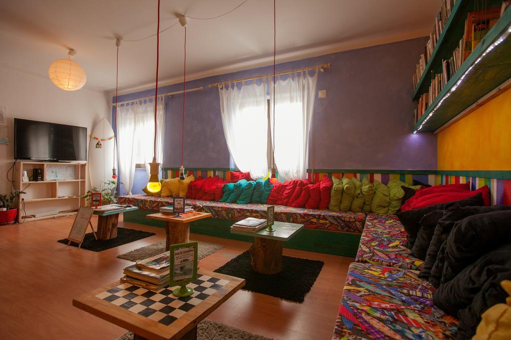Ericeira Surf Camp Hostel Room photo